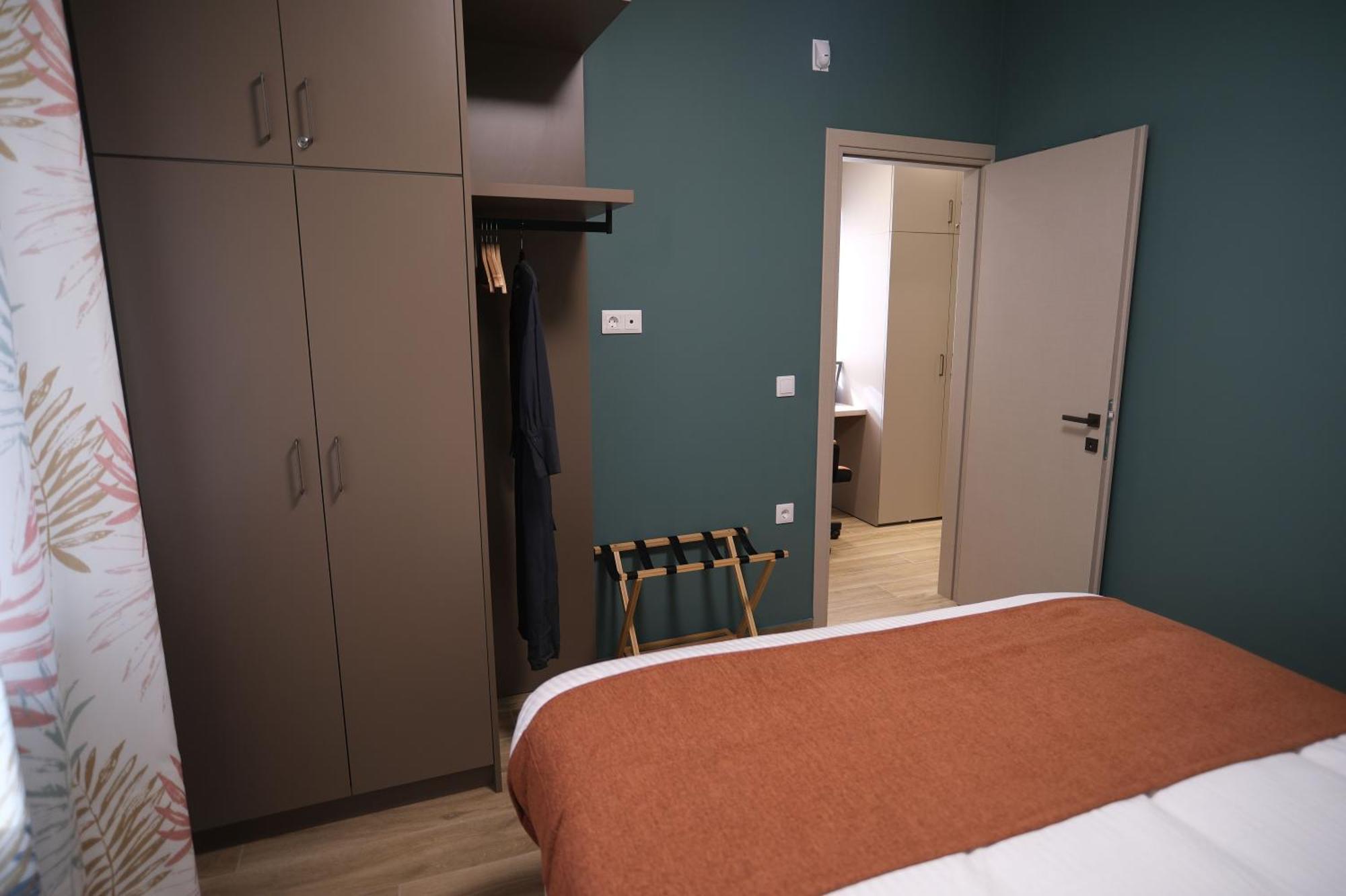 Caravin Wanderhome, 5 Min From Metro Nea Ionia Athen Eksteriør bilde